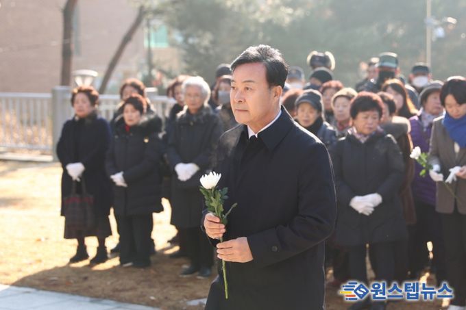김성제 의왕시장 현충탑 신년 참배