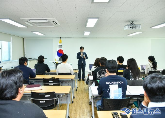 4-H 연합회 회원 역강강화 교육 모습