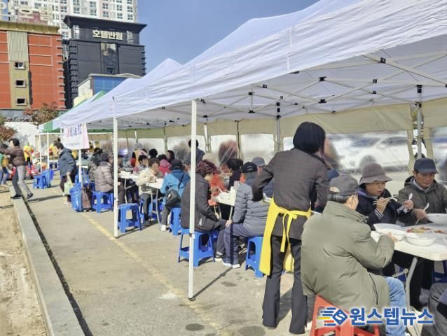 시흥시 월곶적십자봉사회, 지역 어르신 위한 '효(孝) 사랑 나눔 잔치' 열어