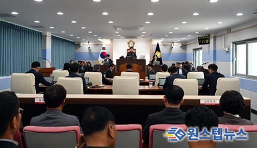 10월30일 열린 제288회 남해군의회 임시회 제2차 본회의 전경
