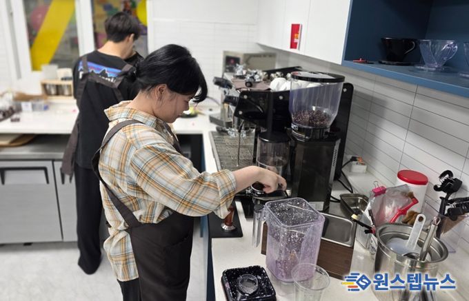 시흥시학교밖청소년지원센터, 진로작업장 ‘:D_BOX(드림박스)’ 운영