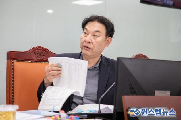 경기도의회 강웅철 의원