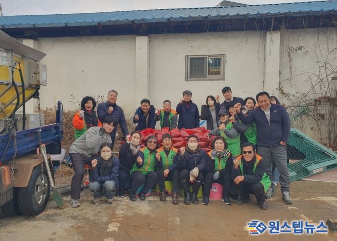 남양주시 진건퇴계원행정복지센터, 민관 협력으로 설해 대비를 위한 추가 모래주머니 긴급 제작