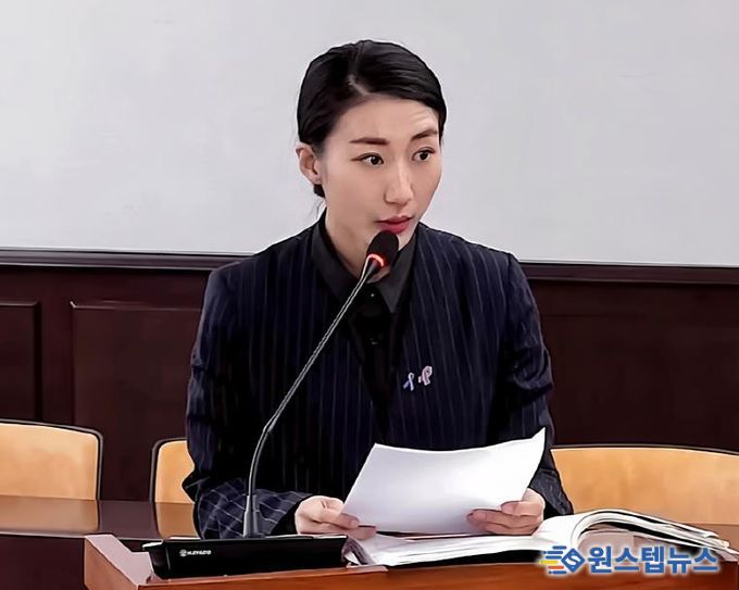 부천시의회 윤단비 의원, '악성 유튜버' 겨냥 첫 지방 조례 제정 부천시 공공장소 촬영 기준 마련
