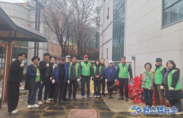 남양주시, 호평동 제설 취약지점 모래주머니 500개 추가 배치… 시민 안전 최우선 조치 및 강화