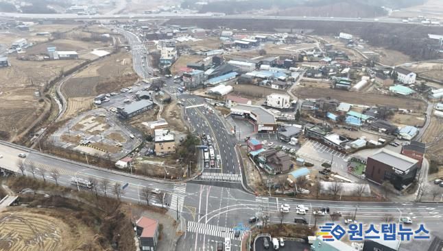 용인특례시는 처인구 포곡읍 마성리 50-6번지와 영문리 2-93번지를 잇는 연결도로(중1-45호)를 확장 개통했다