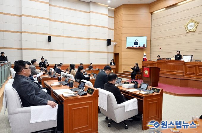 제272회 임시회 개회