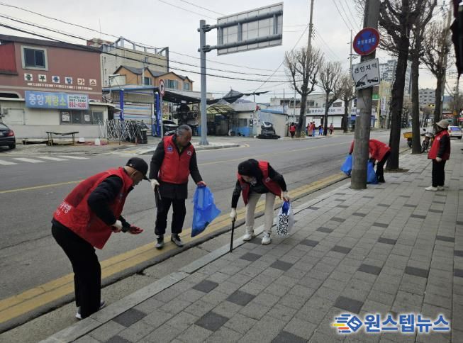 동두천시 생연2동 한국자유총연맹 주관, 환경정화활동 실시