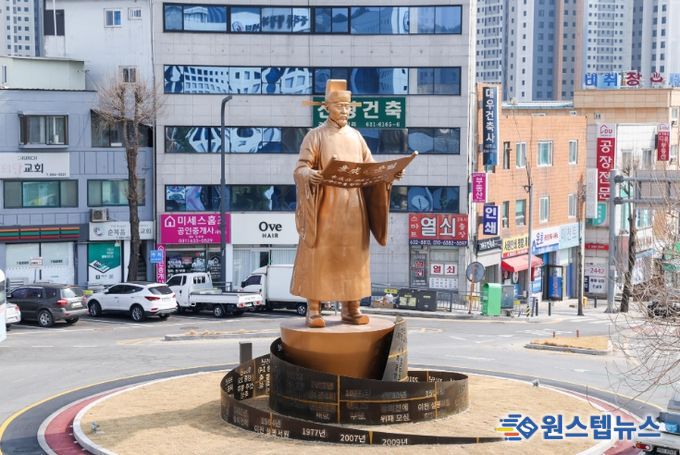 우리 외교를 빛낸 얼굴 1호, 장위공 서희! 새로운 동상으로 거듭나