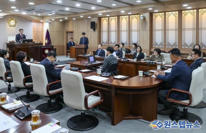 홍성군의회, 제319회 임시회 개회-본회의장