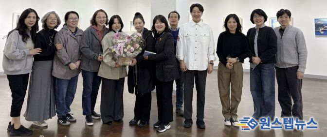 수원시 영통구 광교1동, 주민자치센터 프로그램 '수채화반 담빛회' 두번째 작품 전시회 개최
